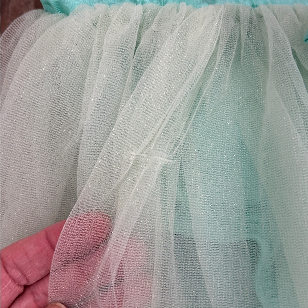 La Petite Ballerina costume size SC beautiful turquoise & green sequined w/bow - Picture 5 of 12